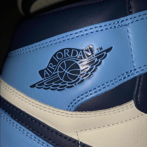 ❌SOLD❌Jordan 1 Obsidian UNC - Picture 5 of 8